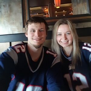 Meet your Posher, Mariah Bennett